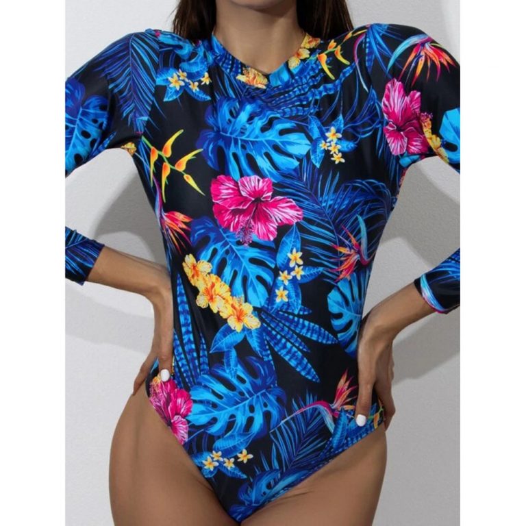 Aproveite suas férias com este vestido de praia atacado